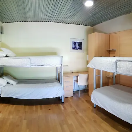 Hostel Via De La Plata *